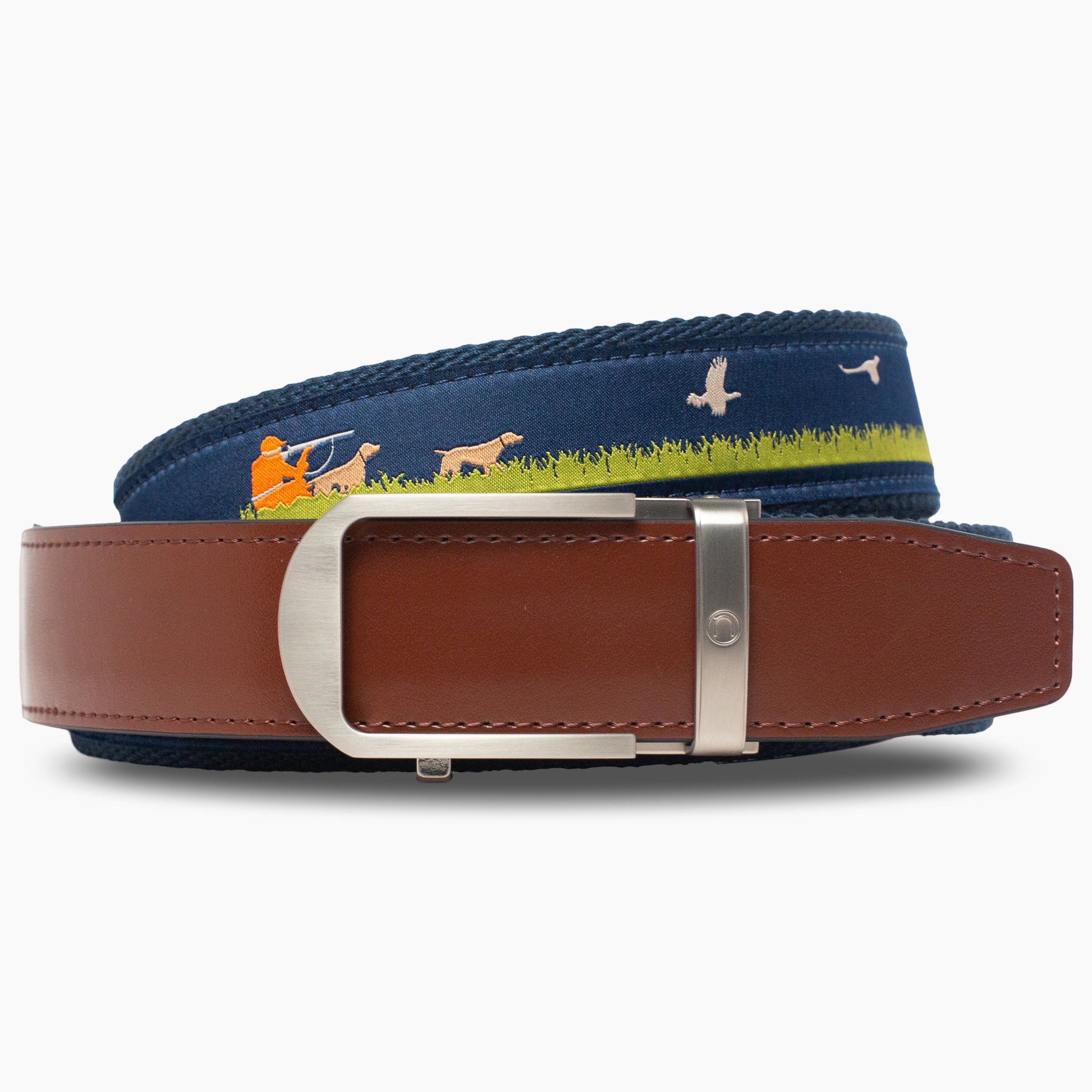 Hunter Navy outdoor ribbon ratchet belt with embroidered hunting scene